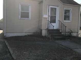 14 Wells Ave, Stamford, CT 06902