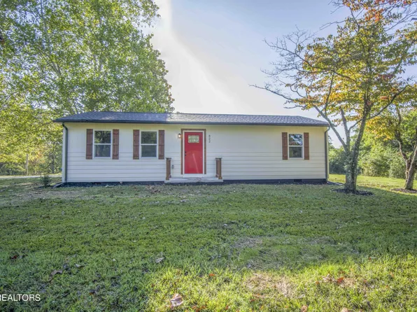 822 E Wheeler St, Rockwood, TN 37854
