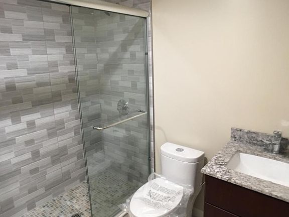 5th image of 1379 19th Ave #1