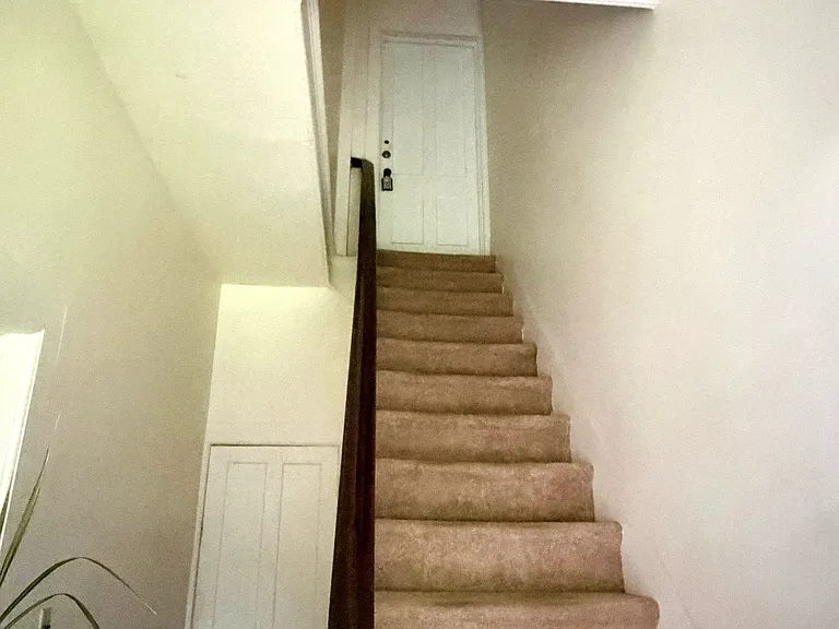 7 Brown Avenue Ext — Photo 2