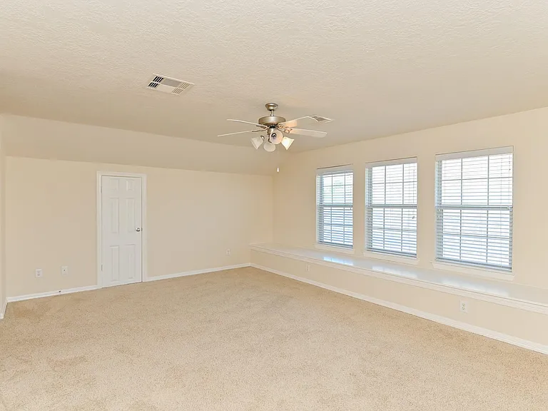 1126 Sopris Dr — Photo 29