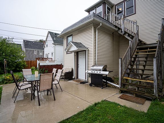 4th image of 316A E Burdick Ave #A