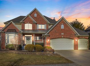 3823 Junebreeze Ln, Naperville, IL 60564