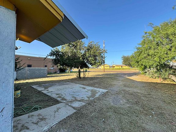 5th image of 2206 Hidalgo Blvd