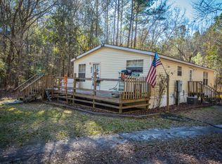 420 Whippoorwill Ln, Walterboro, SC 29488