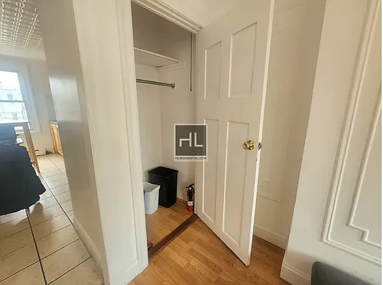 Rented by Highline Residential | media 31