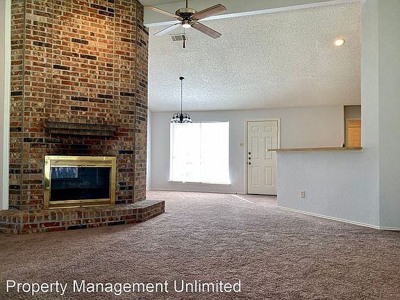 5th image of 322 Quail Hollow Dr