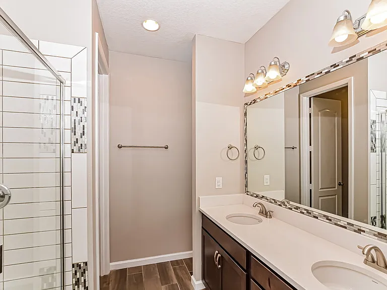281 Alford Dr — Photo 9