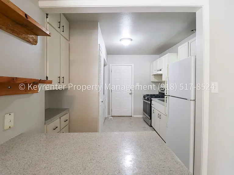2144 N Garrison Pl — Photo 6