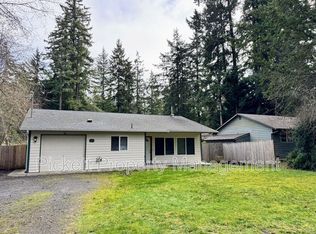 4402 Big Beef Xing NW, Bremerton, WA 98312