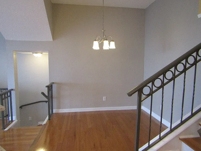 713 Cruise View Dr — Photo 8