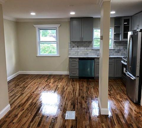 5th image of 176 Kearney Ave #2