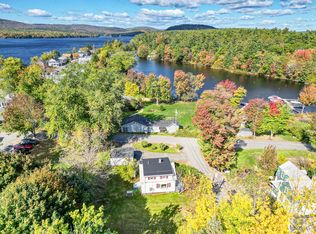 32 School Street, Belgrade, ME 04917
