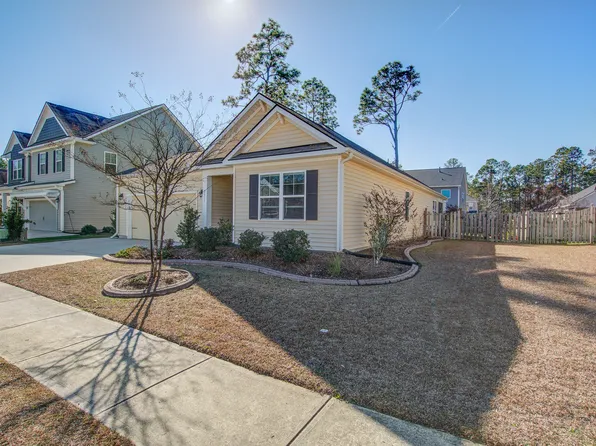 2511 Hummingbird Ln, Summerville, SC 29483
