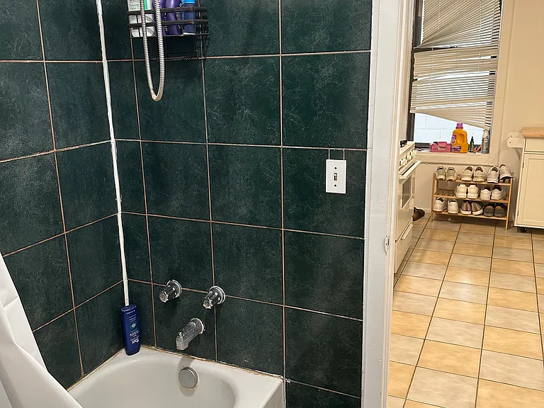 1302 N Cleaver St #1R — Photo 12