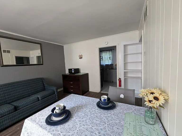 2115 Hazelhurst St #A — Photo 14