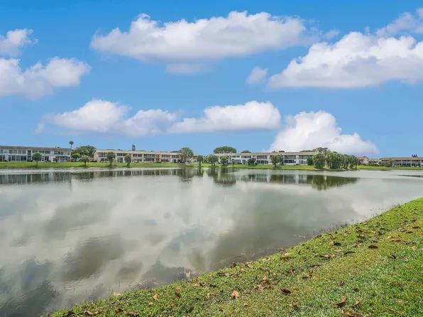 143 Somerset G, West Palm Beach, FL 33417