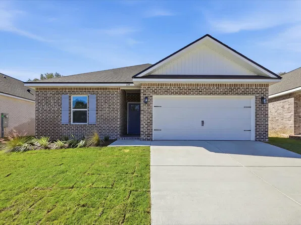 139 Spooner St, Defuniak Springs, FL 32433
