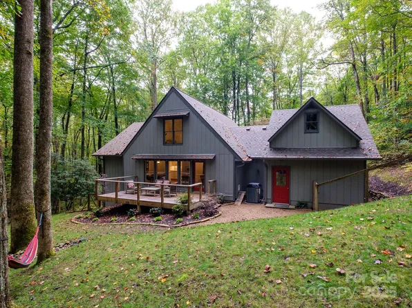 77 Selu Ct, Brevard, NC 28712