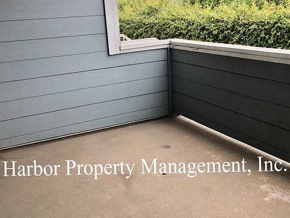 3rd image of 21249 Figueroa St Unit 20