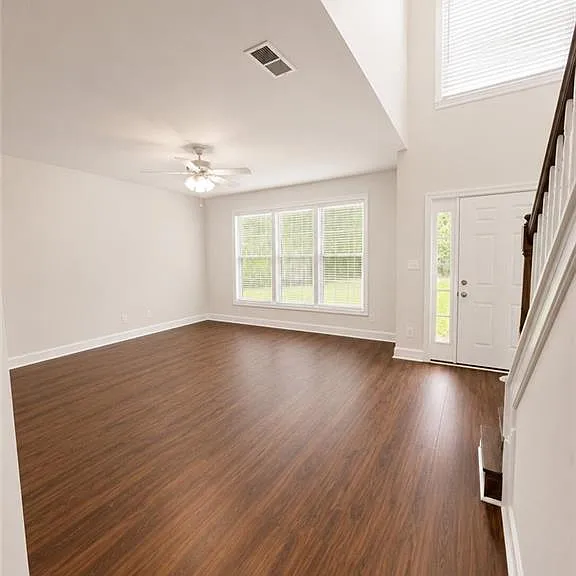 2900 The Terraces Way — Photo 9
