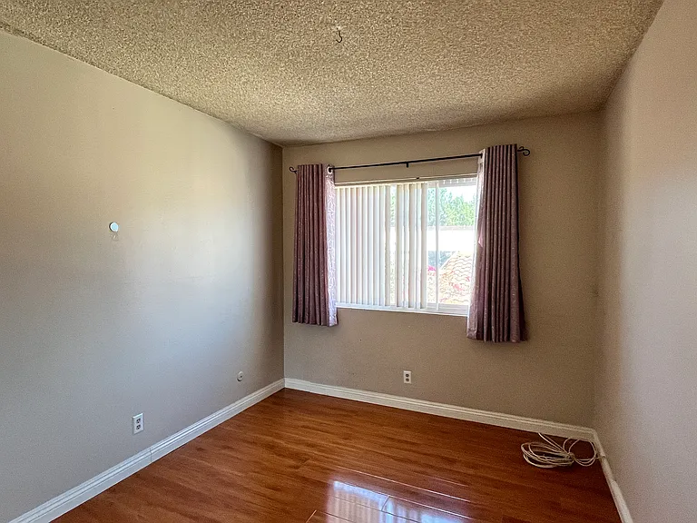 908 S Garfield Ave — Photo 12