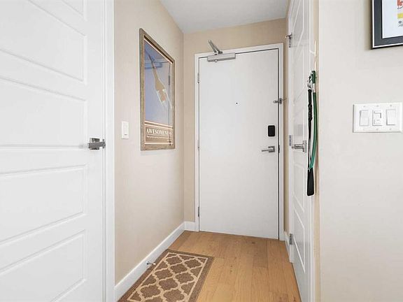 2nd image of 225 NW 11th Ave SE #2206