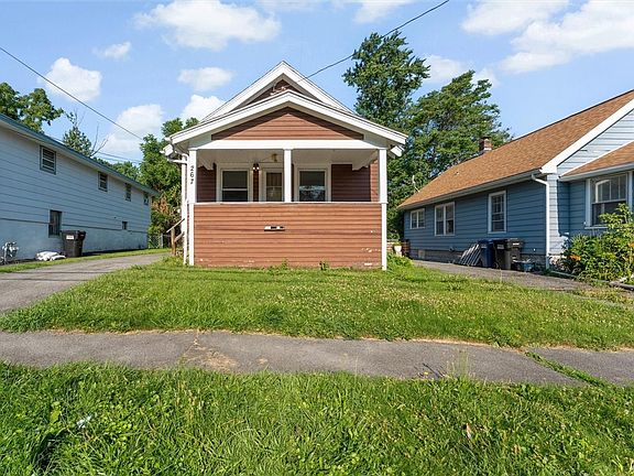 3rd image of 267 N Collingwood Ave