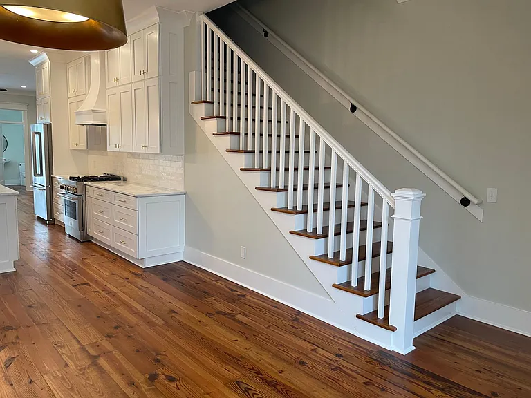 549 E Gwinnett St — Photo 26