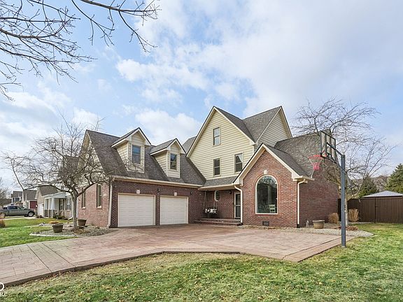 3rd image of 13940 N Layton Mills Ct