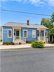 344 Price St — Photo 1