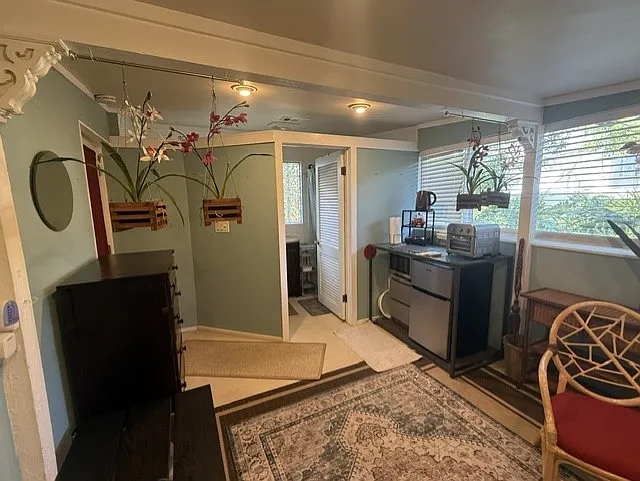 2333 Winter Park Rd — Photo 3