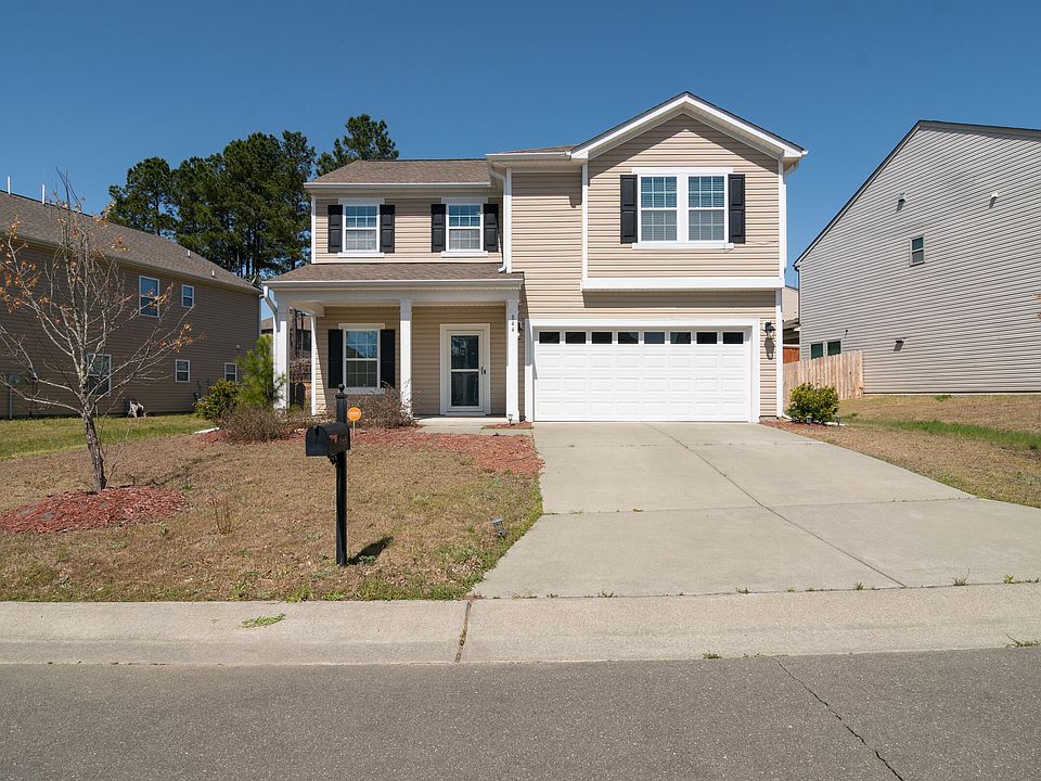 1st image of 844 Ember Dr