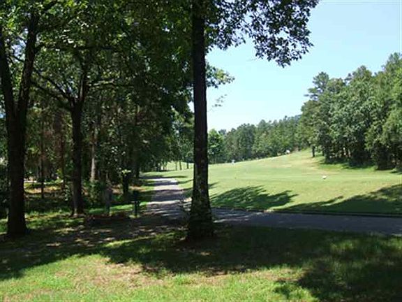 5th image of 8 Ferdinand Ln