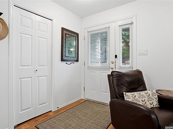 3rd image of 5464 Rochdale BOULEVARD