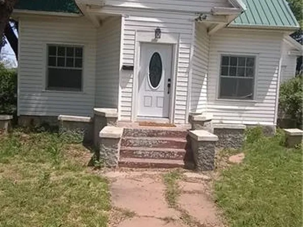 200 S Hill St, Hobart, OK 73651
