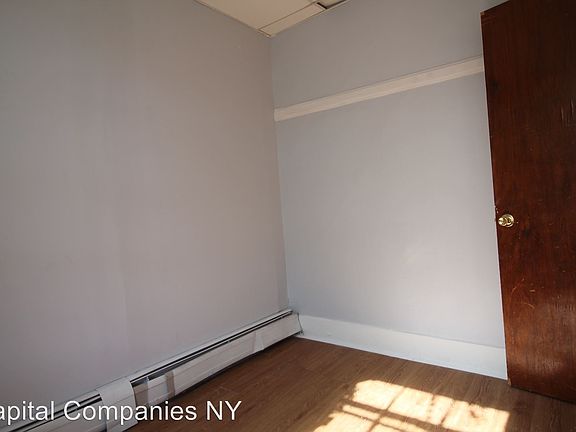 4th image of 3 Hamilton St #1