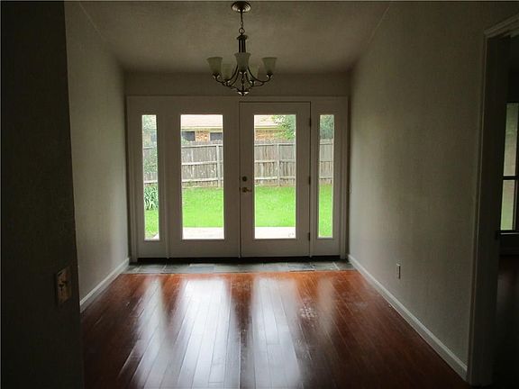 5th image of 3809 Waxwing Cir S
