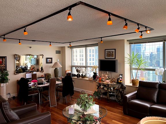 3rd image of 474 N Lake Shore Dr APT 4305