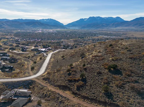 2083 E Upper Lookout Knoll Ct, Heber, UT 84032