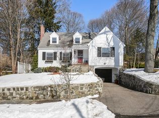16 Westvale Rd, Milton, MA 02186