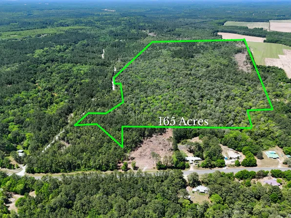 Plantation Ln, Defuniak Springs, FL 32433