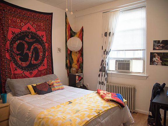 4th image of 2060 N Vermont St APT 101