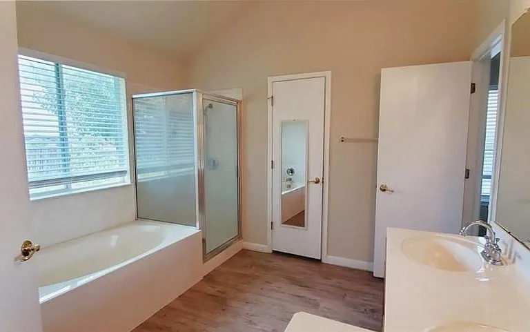 108 Pond Way — Photo 15