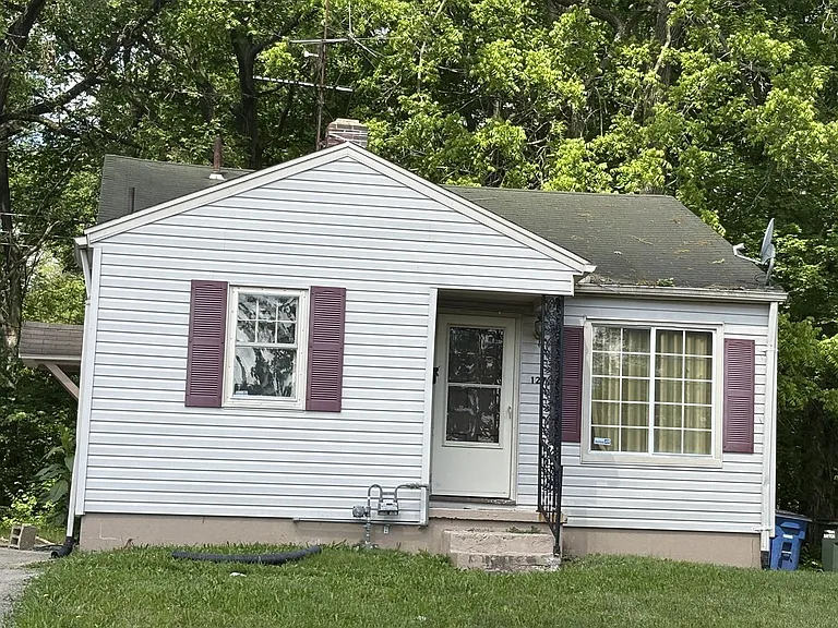 127 Melwood Ave — Photo 1