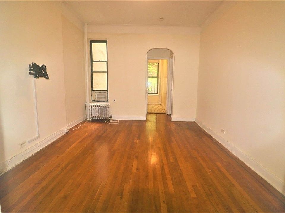 1st image of 342 E 81st St #35