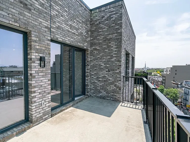 815 Flatbush Ave #Penthouse 4 — Photo 14