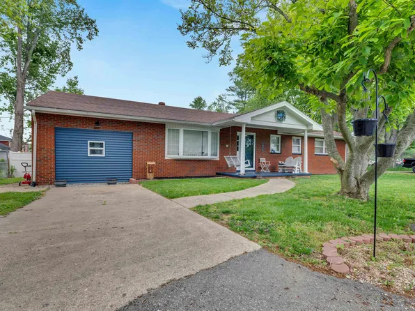 601 Lagar St, Flatwoods, KY 41139