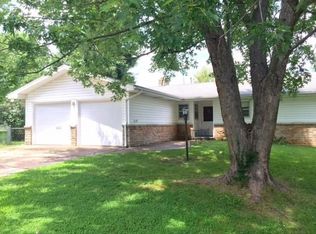 2135 E Page St, Springfield, MO 65802