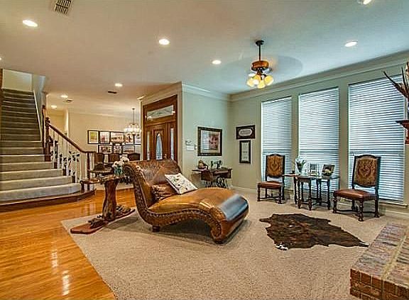 4th image of 6253 Meadow Lakes Dr